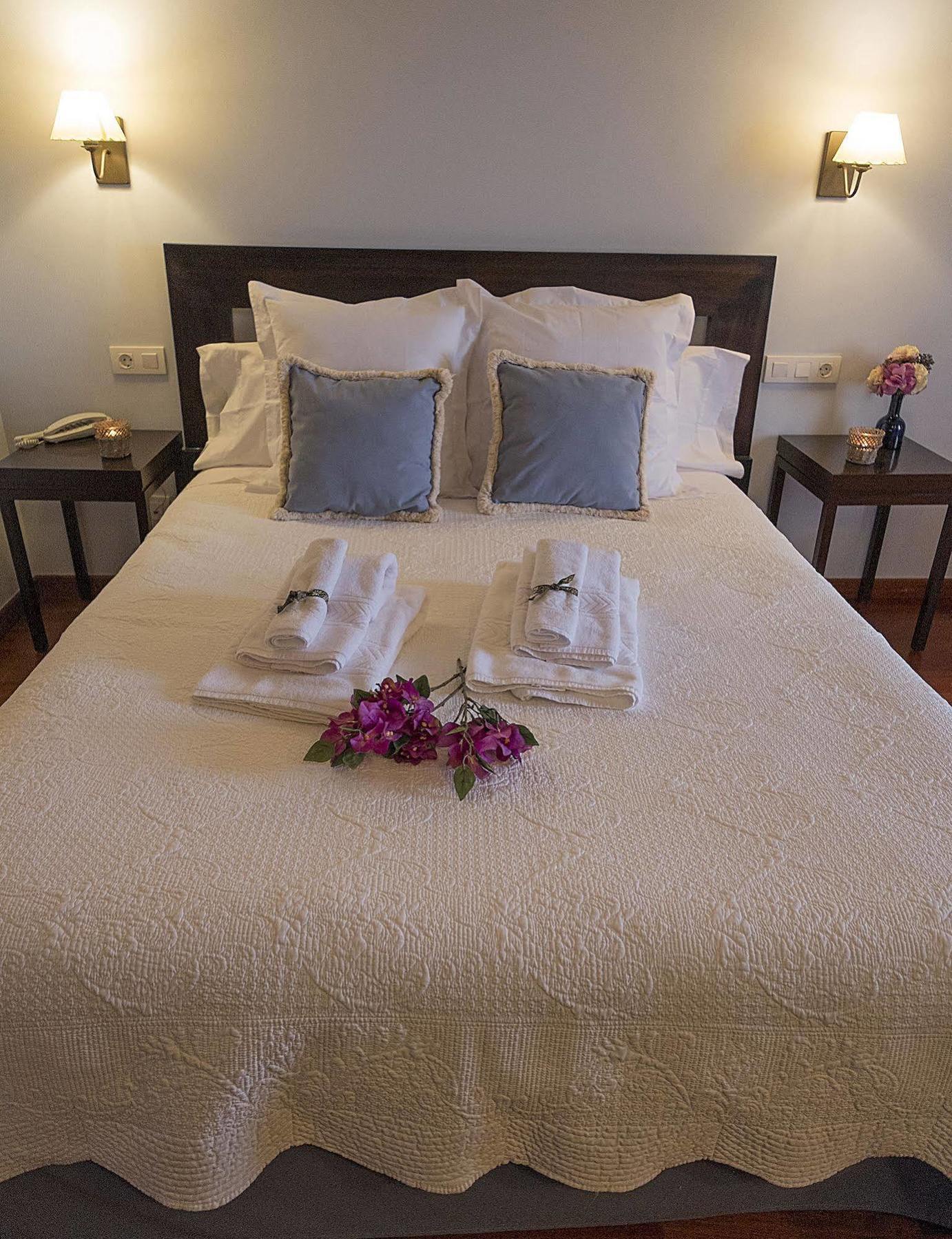 Palou Boutique Hotel Sant Pere De Ribes Extérieur photo