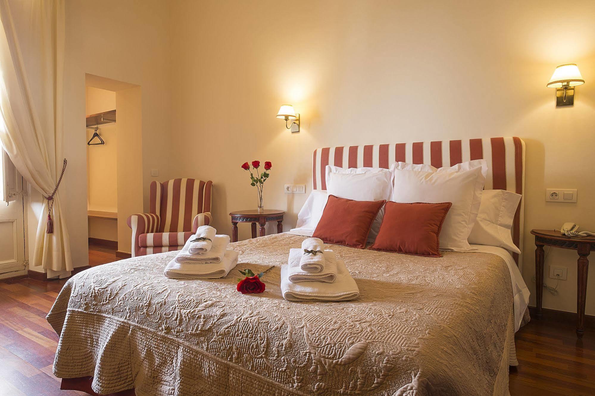 Palou Boutique Hotel Sant Pere De Ribes Extérieur photo